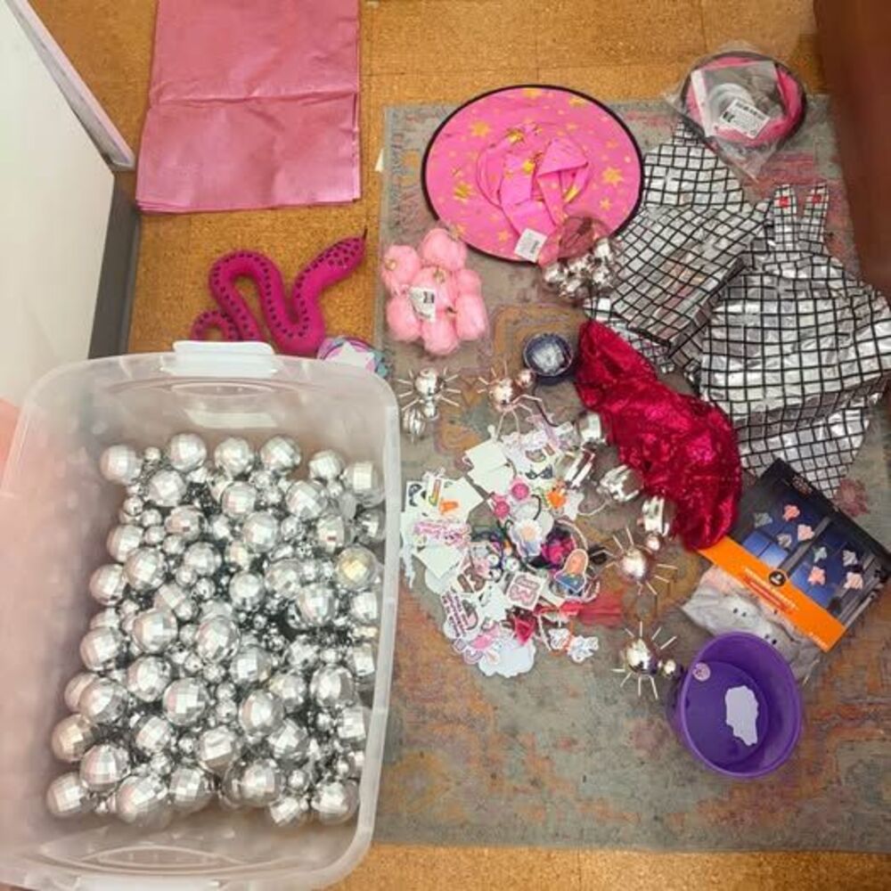 Taylor Swift Themed Trunk or Treat / Halloween decor